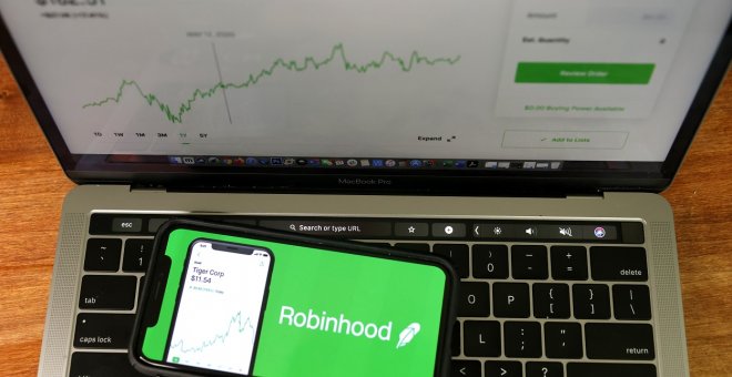 El RobinHood de Wall Street que usa a los pobres para lucrar a los ricos