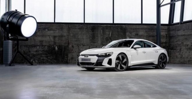 Este es el nuevo Audi e-tron GT: se escapan antes de tiempo las imágenes del "Taycan" de Audi