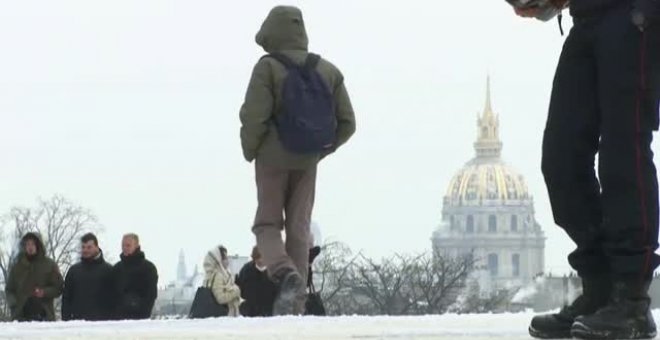 Fuerte nevada en París y Londres con temperaturas gélidas por una tormenta polar