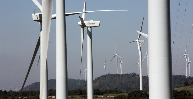 Crit d'alerta d'entitats ecologistes i locals per l'allau de projectes d'energia renovable a l'Ebre, Tarragona i Ponent