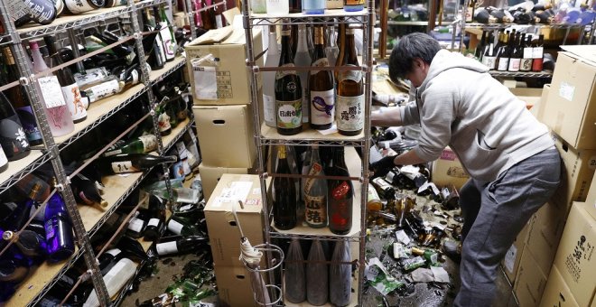 Un terremoto de 7,3 grados sacude la costa de Fukushima en Japón
