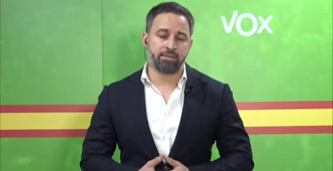 El ultraderechista Abascal: "Vamos a estar en la oposición total y frontal en el Parlamento de Cataluña"