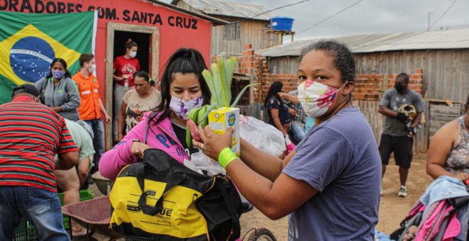 "Hay gente con hambre": organizaciones brasileñas exigen ayudas hasta el final de la pandemia mientras Bolsonaro rehúye