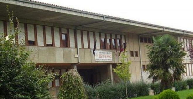 Dos nuevas aulas cerradas por Covid-19 en Santander y Los Corrales de Buelna