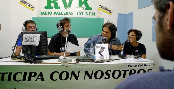 El desalojo de Radio Vallekas revela las dificultades de los medios comunitarios para subsistir