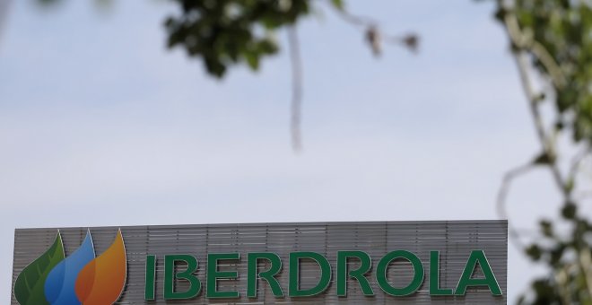 El juez imputa a Iberdrola Renovables por sus contratos con Villarejo