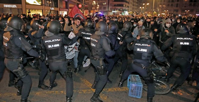 El Consejo de Europa difunde una alerta por los periodistas golpeados en las protestas por Hasél en València