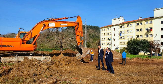 Comienzan las obras del aparcamiento del Barrio Covadonga