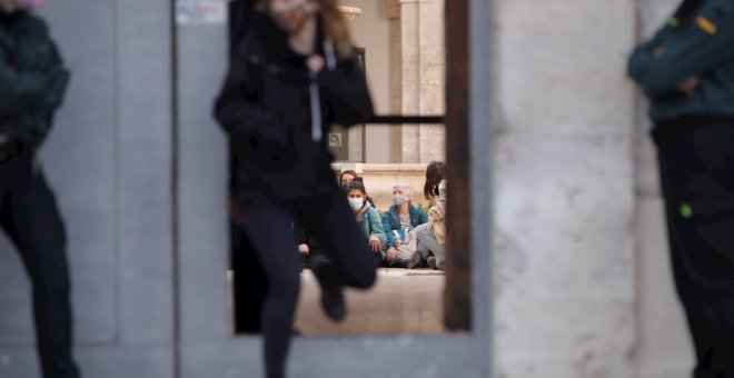 Veinte activistas de la Assemblea Feminista de València 'ocupan' durante cinco horas la Delegación de Gobierno