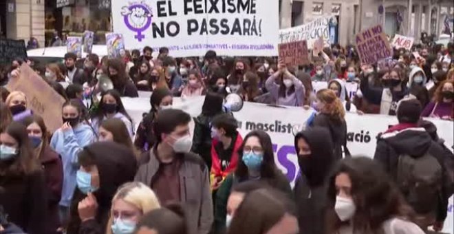 El feminismo toma las calles en un 8M con restricciones y sin manifestaciones en Madrid