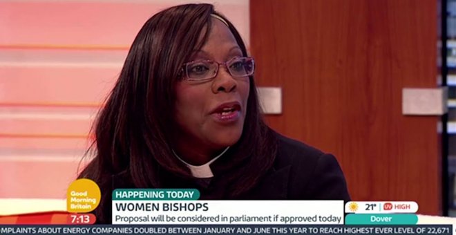 La primera mujer negra diácono de la Iglesia anglicana acusa a un obispo de obstaculizarle la carrera por raza y género