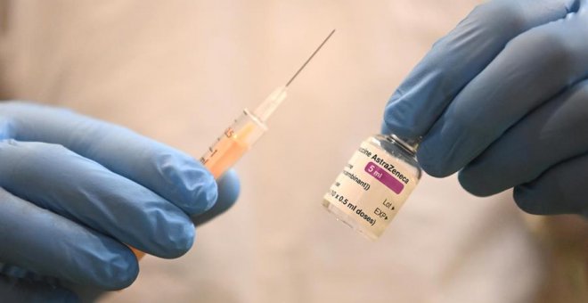 Asesores independientes de Estados Unidos revisan los datos de la vacuna de AstraZeneca