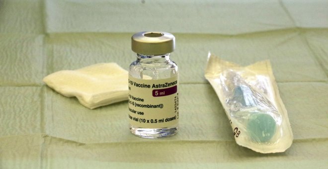Salut paralitza 125.000 dosis de la vacuna d'Astrazeneca