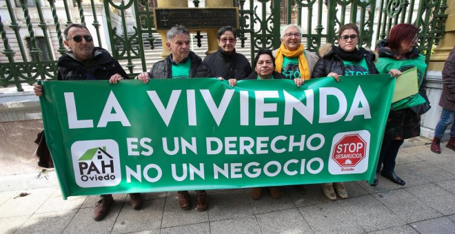 Un juez autoriza el desahucio en Oviedo de un joven autónomo en paro