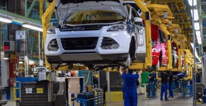 La subhasta a la baixa dels drets laborals a la factoria valenciana de Ford