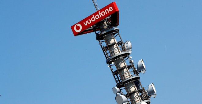 Vodafone captará 2.130 millones con la salida a bolsa de su unidad de torres