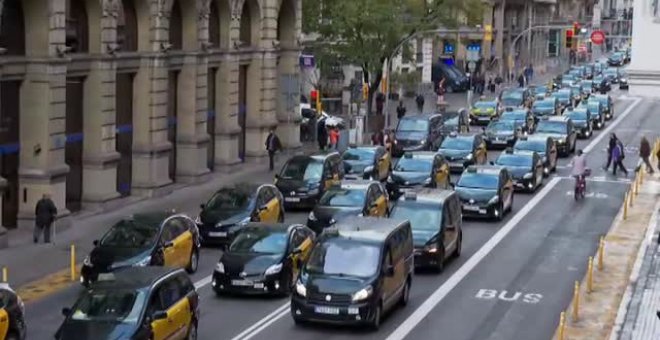 Nueva guerra del taxi en Barcelona