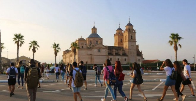 Tres de cada cuatro universidades españolas incumplen los estándares exigidos