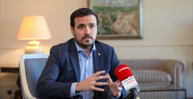 Garzón aboga por mantener la unidad de la izquierda con Podemos ante próximos comicios