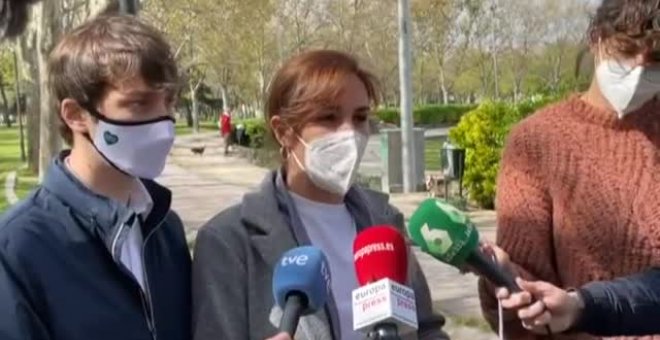 Mónica García dice que Ayuso "está invocando a la cuarta ola" y critica su inacción en Madrid