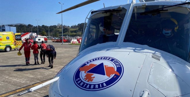 Rescatados en helicóptero dos senderistas indispuestos en Ruesga