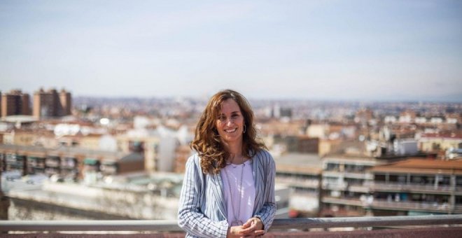 La respuesta a Mónica García tras preguntar si Madrid quiere seguir siendo "el 100 montaditos de Europa"
