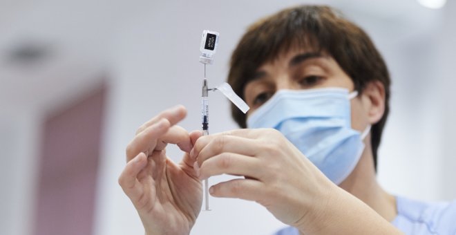 La OMS califica de "inaceptable" la lentitud del ritmo de vacunación en Europa
