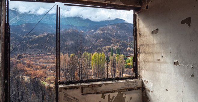 A un mes de los incendios en la cordillera, desolación y tristeza en Golondrinas