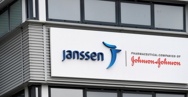 La Agencia Europea del Medicamento investiga el riesgo de desarrollar trombos con la vacuna de Janssen