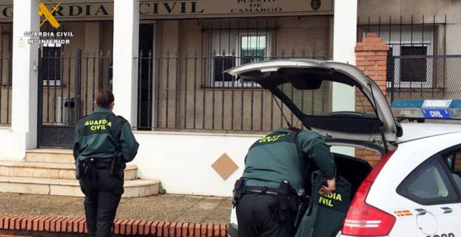 Detenido un joven de 21 años por intentar robar en una casa de Revilla de Camargo