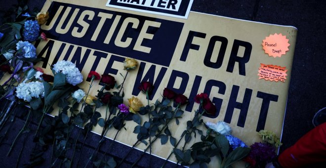 Tercera noche consecutiva de protestas por la muerte de Daunte Wright a manos de la Policía en Mineápolis