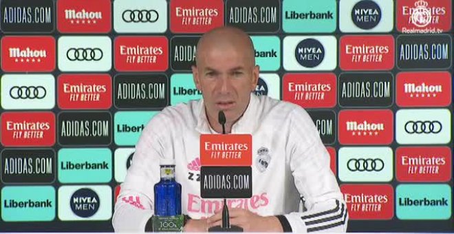 Zidane: "No soy el mejor, pero tampoco un desastre"