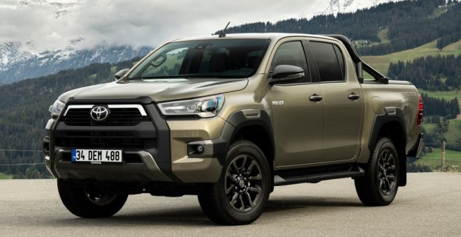 Confirmado: los Toyota Hilux y Land Cruiser también se electrificarán