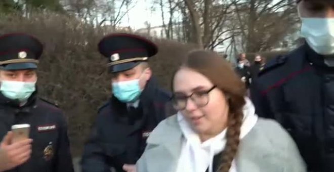 Más de un millar de detenidos en las protestas para exigir que Navalny reciba tratamiento médico en Rusia