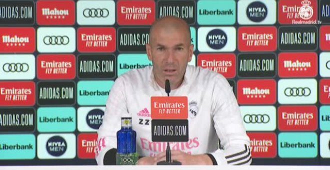 Zidane: "Tenemos derecho a jugar la Champions y nos preparamos para ello"