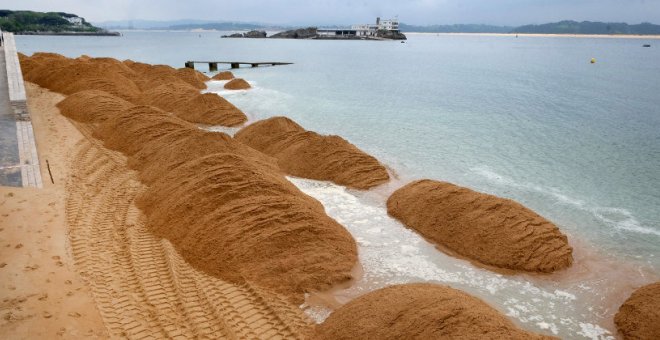 Igual pide a Costas y al Puerto que aprovechen los movimientos de arena para los rellenos de las playas