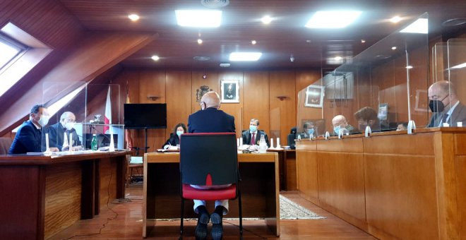 El exalcalde de Noja, Jesús Díaz, juzgado por prevaricación, asegura que en sus genes "lleva ser superservicial" y "defender" a los vecinos