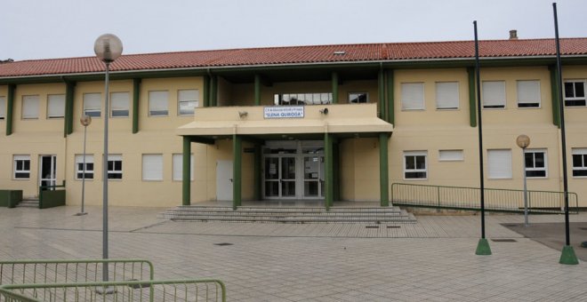 Cierran 22 nuevas aulas y ponen en cuarentena a 44 alumnos después de dos días no lectivos en Cantabria