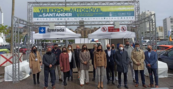 Un millar de vehículos de 36 marcas se dan cita en la VIII Feria de Automoción