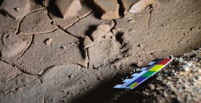 Descubren huellas de niños del Paleolítico en la cueva de La Garma
