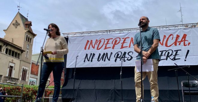 Milers de manifestants a Figueres donen suport als encausats del tall de la Jonquera