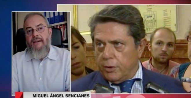 "De esto Casado no habla": las reacciones a la entrevista que recuerda los indultos de Rajoy por el Yak-42