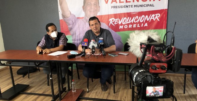 Seguir en campaña en México después de que el narco trate de matarte