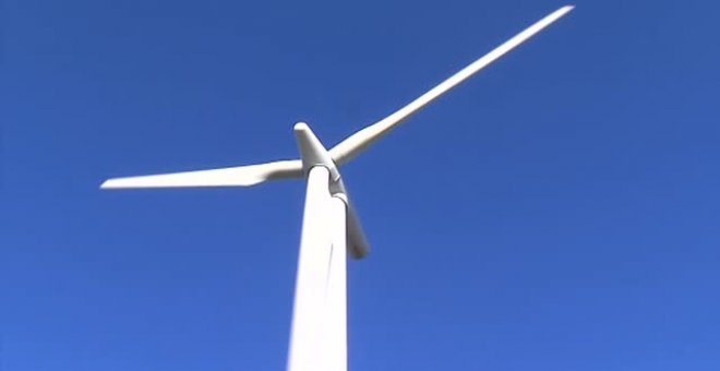 La "burbuja" económica del viento moviliza en Galicia a miles de personas contra los parques eólicos