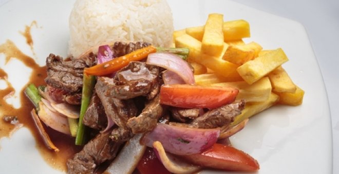 Pato confinado - Receta de lomo saltado: especialidad peruana de ternera con verduras