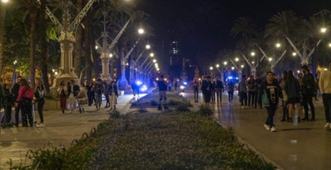 Más de 6.500 personas desalojadas en botellones en Barcelona