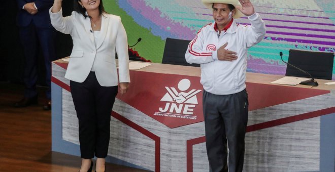 Pedro Castillo se aproxima al triunfo en Perú lenta pero casi inexorablemente