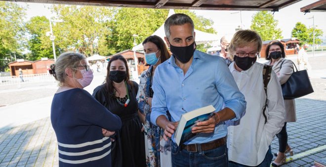 Inaugurada la Feria del Libro de Santander y Cantabria