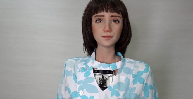 Conoce a Grace, el primer robot sanitario diseñado para tratar a los pacientes de covid-19