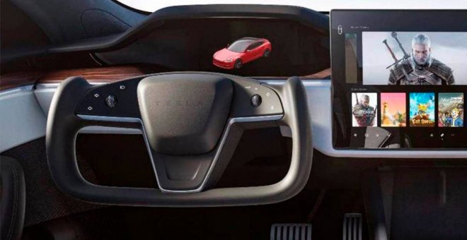 Así de raro es conducir con el nuevo volante del Tesla Model S Plaid